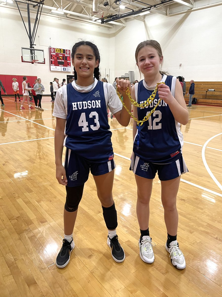 ky1123's tweet photo. Congrats to our 7th and 8th grade “Explorers of the Game” vs Wadsworth!
7th grade: Def: Sofie / Off: Laura
8th grade: Off: Claire / Def: Chloe
#RollHud @TheHillPE @RollhudH https://t.co/jT5nFeYQMb