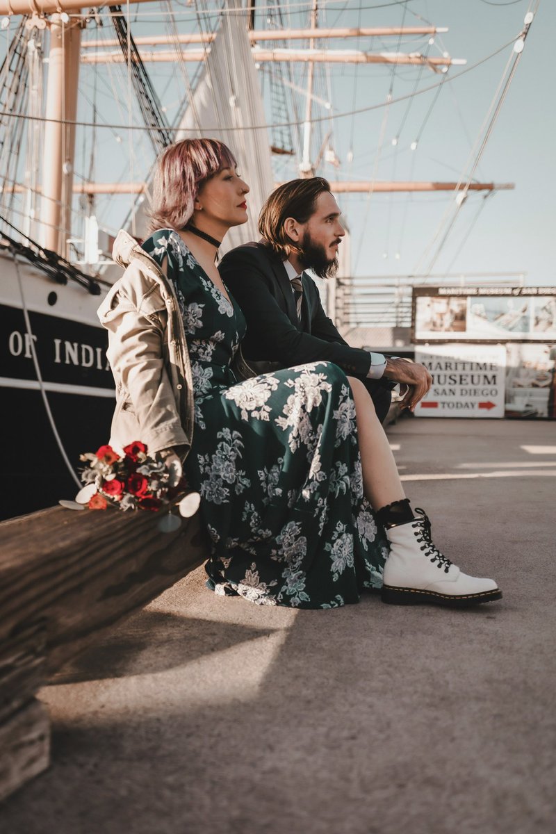 🖤 eloped - 📷 capturing memories 
#SanDiego #elope #wedding #courthousewedding #photographer #photography #adobelightroom #canon #35mm #bride #groom