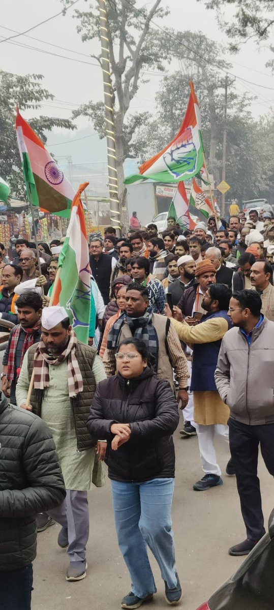 INCSitapur's tweet photo. नफरत छोड़ो
UP जोड़ो!
#UPJodoYatra 
@AnilYadavINC_ @DanishAzamWarsi @kashikirai @SupriyaShrinate @pankhuripathak https://t.co/wCJK7RlrNN