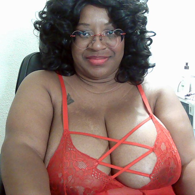 Join my Onlyfans and get a special offer in your inbox TODAY!! https://t.co/KJ0Tm5MyfR https://t.co/<a href="/tag/webcamgirl"class="tags"><span>#webcamgirl</span></a><a href="/tag/contentcreator"class="tags"><span>#contentcreator</span></a><a href="/tag/onlyfansgirl"class="tags"><span>#onlyfansgirl</span></a>