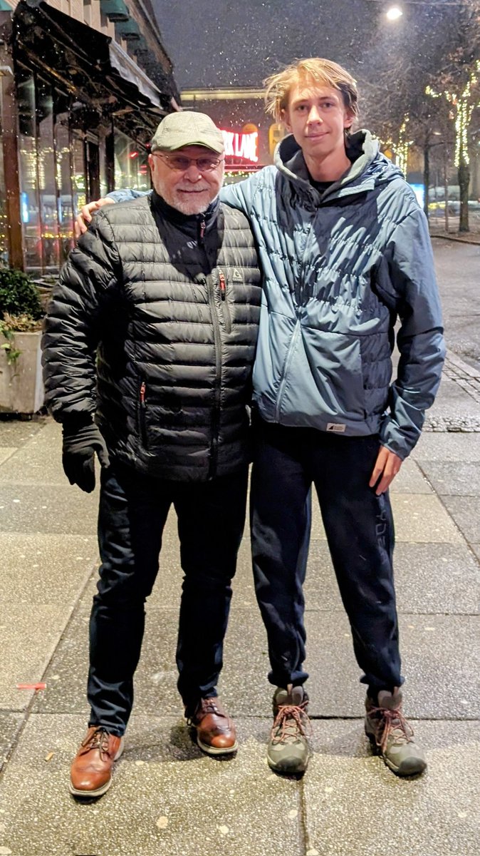 EricReder's tweet photo. @HLundqvist He met this famous coach from #Manitoba this week! But we want to meet the new hall of famer @HLundqvist #WorldJuniors https://t.co/whaZs12G7z