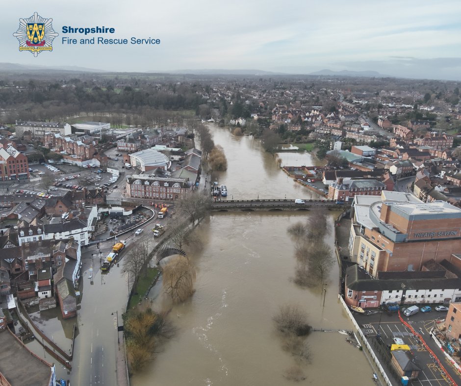 We've been busy coordinating the continued #floodresponse with partner agencies today. 

@SFRS_SHardiman hosted a strategic meeting of senior leaders from across affected areas to reduce risk and make sure local residents are kept as safe as possible.

[thread]