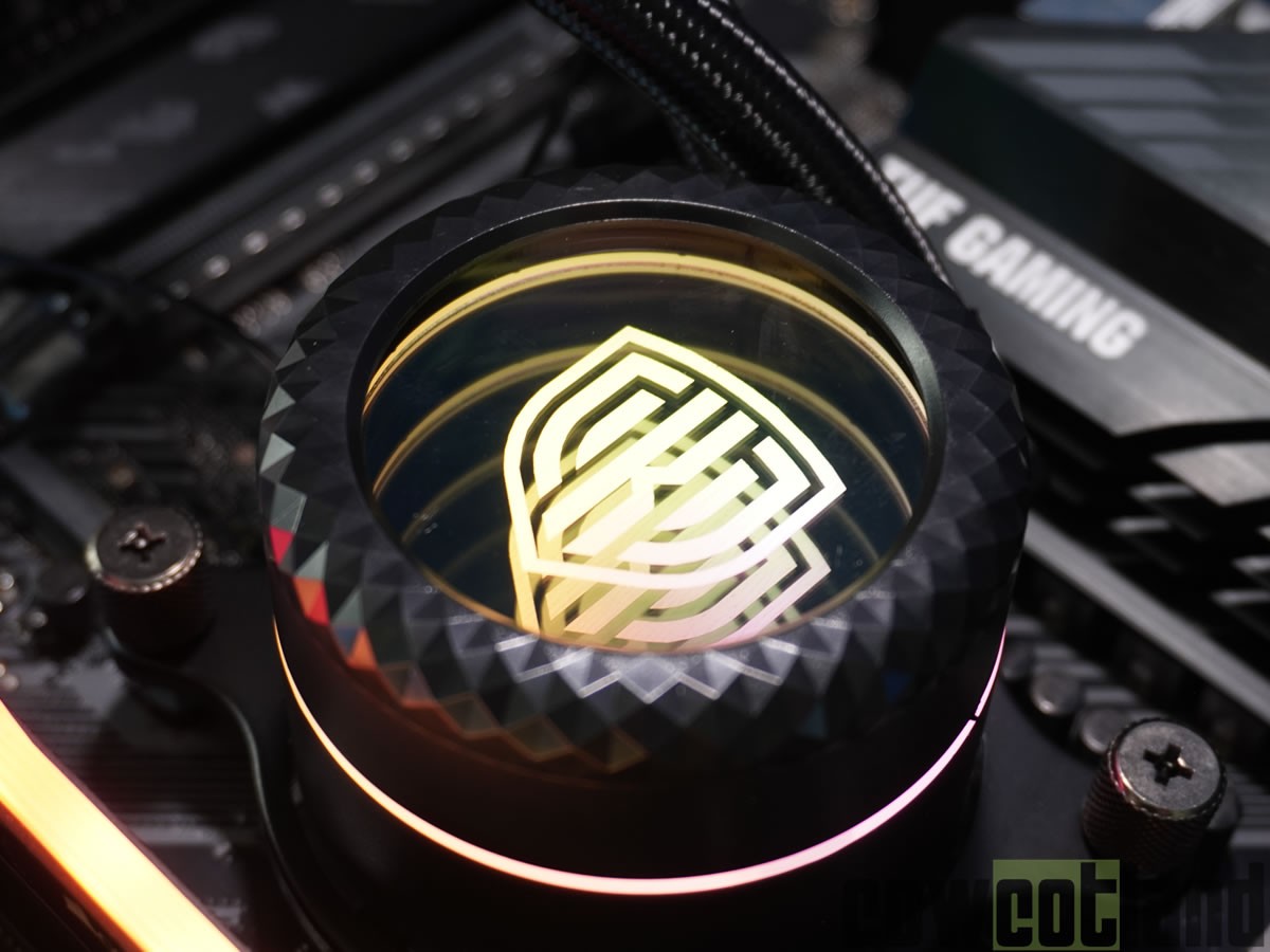 cowcotland's tweet image. #Kolink Umbra Void AIO 240 mm, petit prix et maxi RGB dlvr.it/T0xxlr