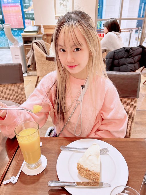 Twitterのコスプレ画像2