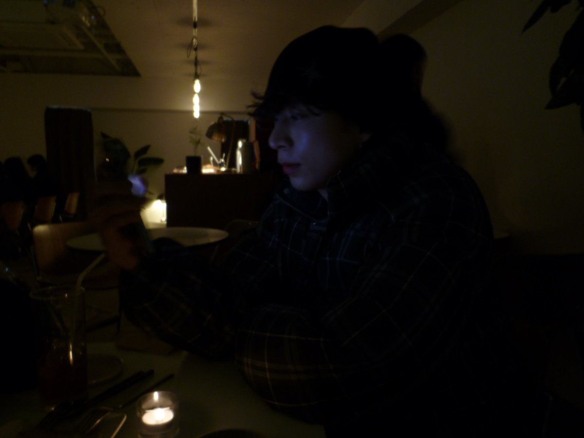oo_06kinn's tweet photo. 何回かリピしてる東新宿にある雰囲気最高のカフェHASIRA☕️🕯夕方から夜の雰囲気がたまらなくいい、、アルコールもあるみたいガチおすすめ https://t.co/v0shtrsv6c