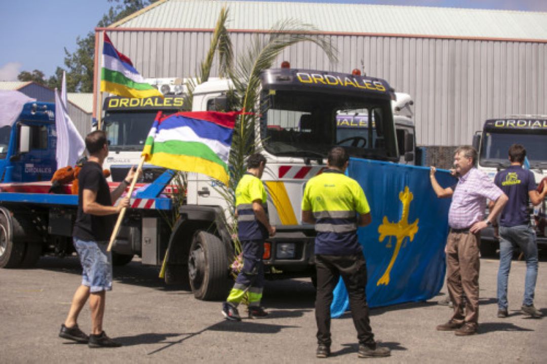 Premios para los veteranos de <a href="/MAN_Iberia/">MAN Truck&Bus Iberia</a> , Camiones del siglo pasado al pie del cañón. encamion.com/los-veteranos-… #premio #MANTrucks #veteranos