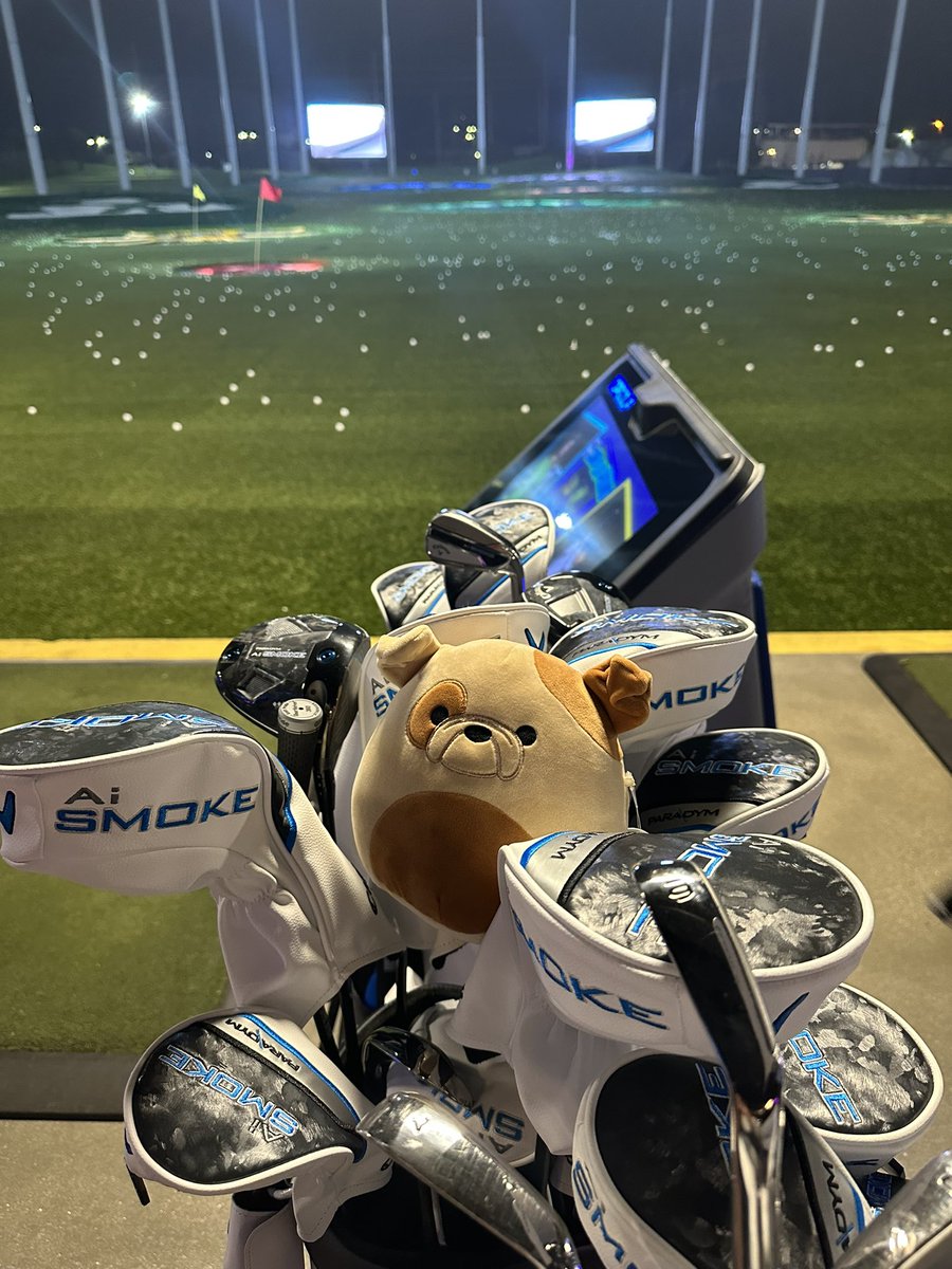 Monday Q Info tweet media