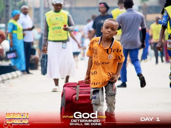 TlccrmOfficial's tweet photo. ARRIVALS || WHAT GOD HAS DETERMINED SHALL BE DONE || MGBIDI LAGOS EXPERIENCE 2024 || DAY 1

It is the Grand opening of this great program! Multitudes have come to meet with God. 

#MGBIDI2024
#MgbidiLagosExperience2024
#tlccrmofficial
#PstLazarusMuoka https://t.co/Qjx1QoH7Vm