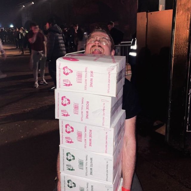 eventwine's tweet image. Shout out to the bar crew who always ensure there’s plenty of wine to go round!

#theheadliner #warehouseproject #manchester #carbonneutralbottles #recycledbottles