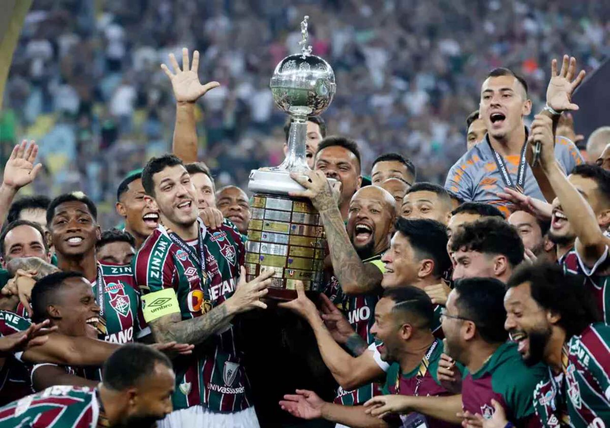 MKTEsportivo (@mkt_esportivo) on Twitter photo NO TOPO!
Fluminense foi o time com maior engajamento do futebol mundial no Instagram em 2023.
bit.ly/3S6yxy3 NO TOPO!
Fluminense foi o time com maior engajamento do futebol mundial no Instagram em 2023.
bit.ly/3S6yxy3