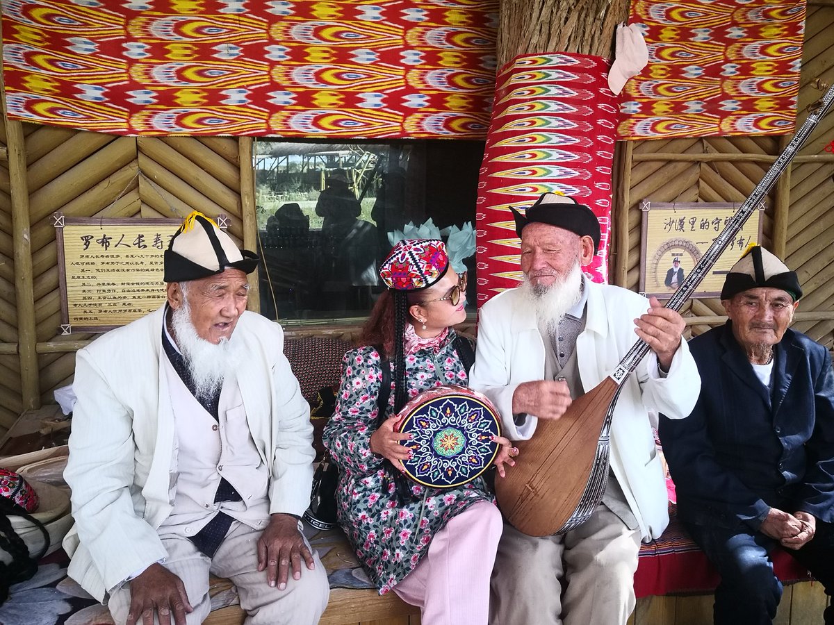 China's Uyghurs autonomous government has just made public a newly drafted regulation which prohibits any organization or person to force people to believe in or not to believe in any religion.