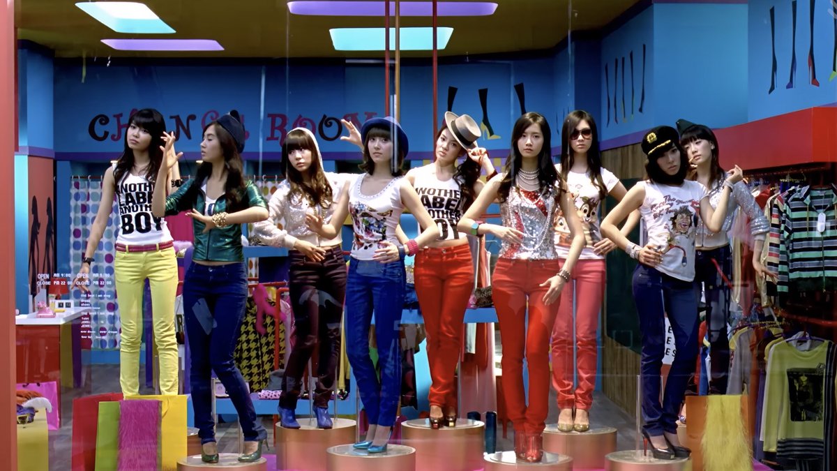 PopBase's tweet photo. 15 years ago today, Girls' Generation released ‘Gee.’ https://t.co/mCxXBNF1Pm