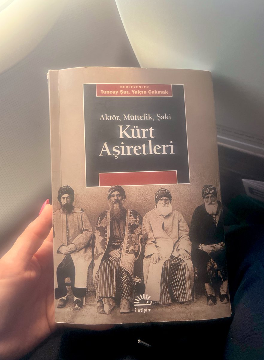 On my way to #AHA2024 in San Francisco, finishing the first academic book of the year, with hopes for an English translation.