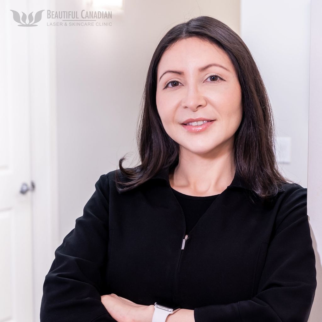 Happy birthday to Marta!

Marta is our resident body sculpting BOSS lady. She does such a thorough, detailed job on all our patients!

We’re so glad to have you Marta!

#lovemyjob #jobpassion #aestheticiancareer  #medicalaesthetics #coolsculptingscholar #vancouverskinclinic