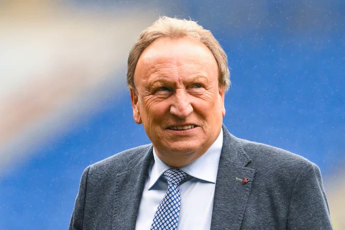Neil Warnock 🗣 'You can have all the coaching manuals, all the university degrees, and all this & all that. You modern guys, you youngsters, it's all data and all that. But do you know 90-95% of being successful is man management, getting the best out of what you've got.'