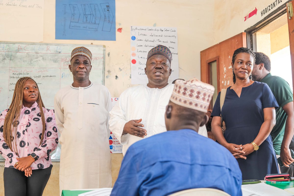 KwaraLEARN's tweet photo. The Chairman of Kwara SUBEB, Professor Shehu Raheem Adaramaja was at the venue of the #KwaraLEARN Induction Training today, accompanied by other Kwara #SUBEB principal officers.
He encouraged teachers to key into KwaraLEARN.
#BasicEducation #Training2024 #KwaraLEARNexpansion https://t.co/Tr8cGH8rCa