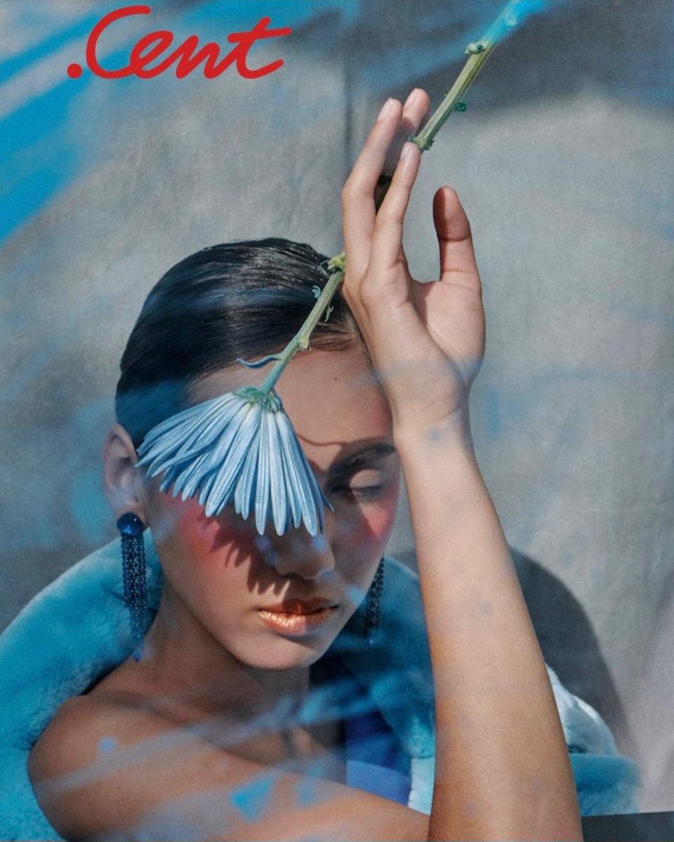 VICKISARGE's tweet photo. BLUE 🩵💙 We love blue, in all it hues. We have some beautiful blue pieces in our #SALE. Have you seen them? These beautiful portraits, showcasing our blue earrings were featured in #CENT magazine this summer.
https://t.co/0dL0dXfmGO
#tbt  #vickisarge #handmadecostumejewellery https://t.co/Cm85nvwVdJ