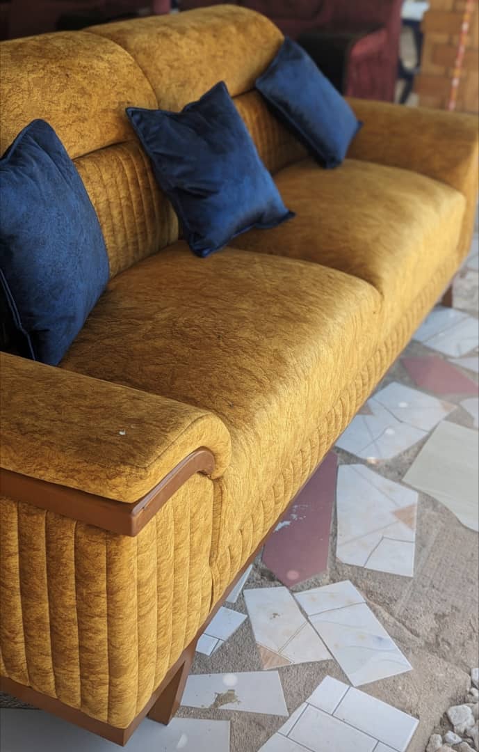 ezrafurnitures's tweet photo. January sales!! Offers. For you, we got Ready Made Furnitures,order today๐
๐ Countrywide deliveries
๐Pay on delivery
๐Call 0625810517
๐Located at Dodoma
Set 3:2:1
Price :- 1.9M
AFCON Yanga Simba Okrah Onana #Sokoletu #MichongoLiVE #ezrafurnitures https://t.co/DsuftkGDe2