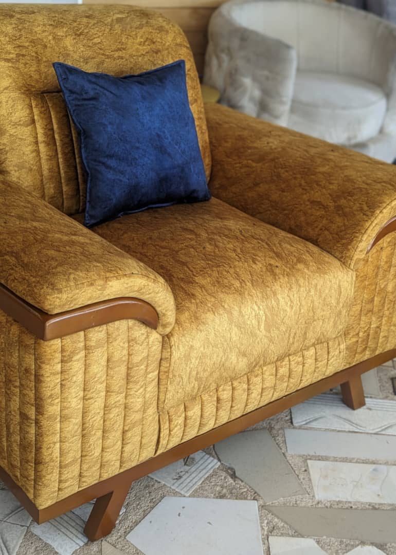 ezrafurnitures's tweet photo. January sales!! Offers. For you, we got Ready Made Furnitures,order today๐
๐ Countrywide deliveries
๐Pay on delivery
๐Call 0625810517
๐Located at Dodoma
Set 3:2:1
Price :- 1.9M
AFCON Yanga Simba Okrah Onana #Sokoletu #MichongoLiVE #ezrafurnitures https://t.co/DsuftkGDe2