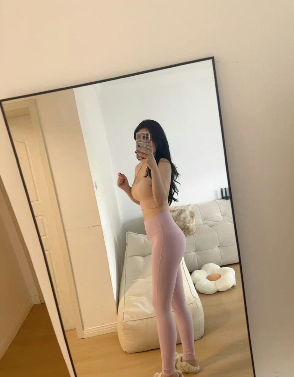 2024_GIRLS's tweet image. Love Me