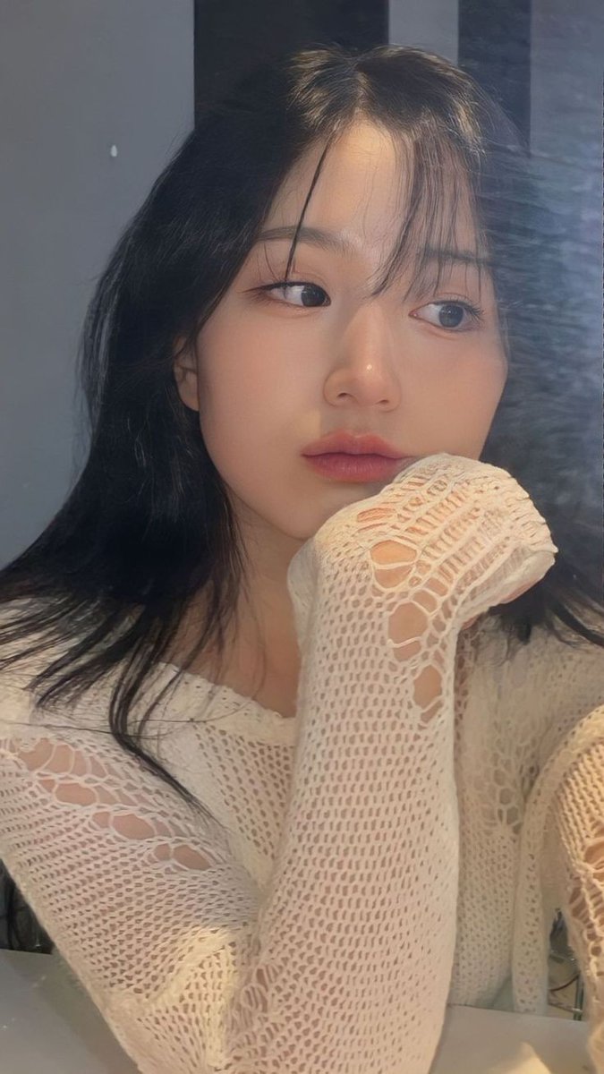 SOC-IE 💛 ˚☽˚.⋆ tweet media