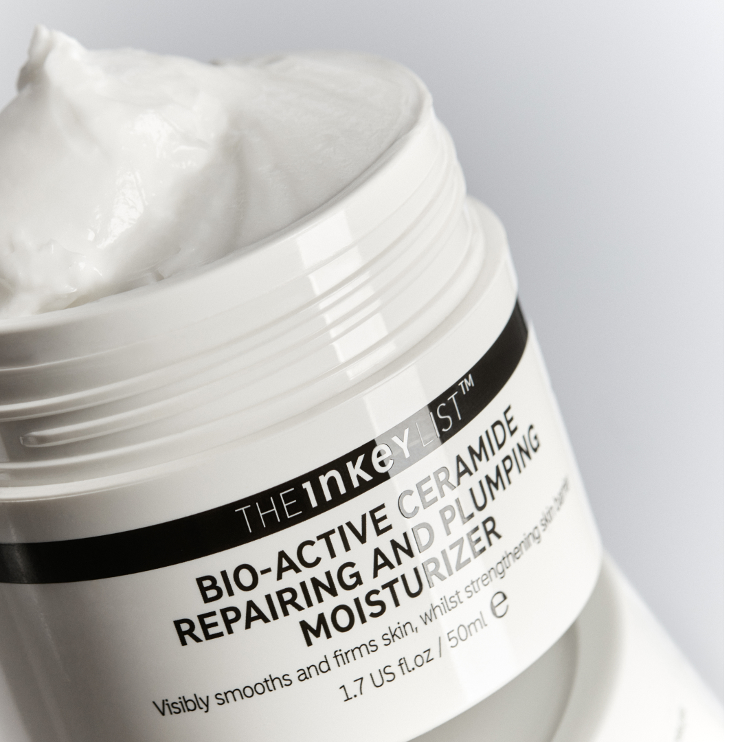 A new age in skincare technology - meet Bio-Active Ceramide Repairing and Plumping Moisturizer ✨Clinically proven to firm, plump and visibly lift in 28 days* ✨Bio-Active Ceramides deliver up to 4X visible fine line and wrinkle reduction* Skin changes. Own it.