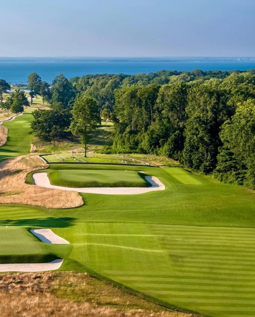 Some fantastic post-renovation photos of the The Creek (📸 evan_schiller_photography IG)
#TheCreek #golfcourse #golfarchitecture #golf #labargolf