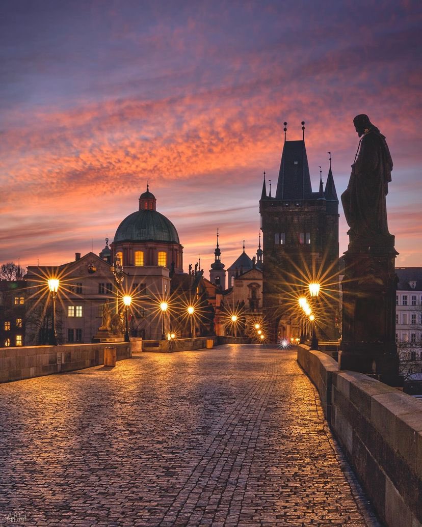 DesignTradition's tweet photo. Prague, Czech Republic 🇨🇿 
 📸: Agi Noszek https://t.co/2ZXtSHubJJ