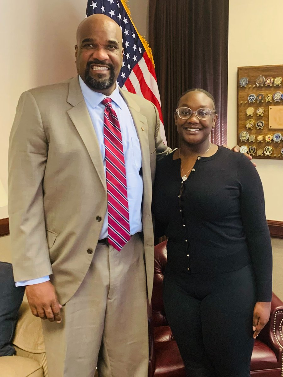 Continuing to support our #HBCUs. Yesterday, U.S. Attorney Parker was delighted to meet with Tuskegee University student Aissa Bah (Class of 2027), who is majoring in Business Administration/Accounting. #FutureLeaders!