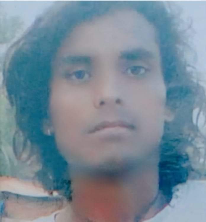 Don't know why he is angry with me. All Twitter users, my dear friends, no one even follow me. I am requesting you guys. My dear friends please follow me. I will follow you back.