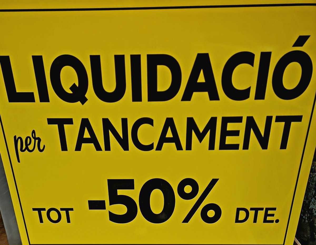 cuidadors's tweet photo. #BonaGent! Saveu d'algun comerç q tingui #ajuts #dependència? Seguint amb #campanyahumanitària hem vist #comerços q han de liquidar, d'altres ens posen #facilitats x #malgastar, hem seguit veient #pobresa, ens ajudeu? És #URGENT! #Twitter fes màgia si us plau! gent #emmalalteix https://t.co/YFfgkBf8uG