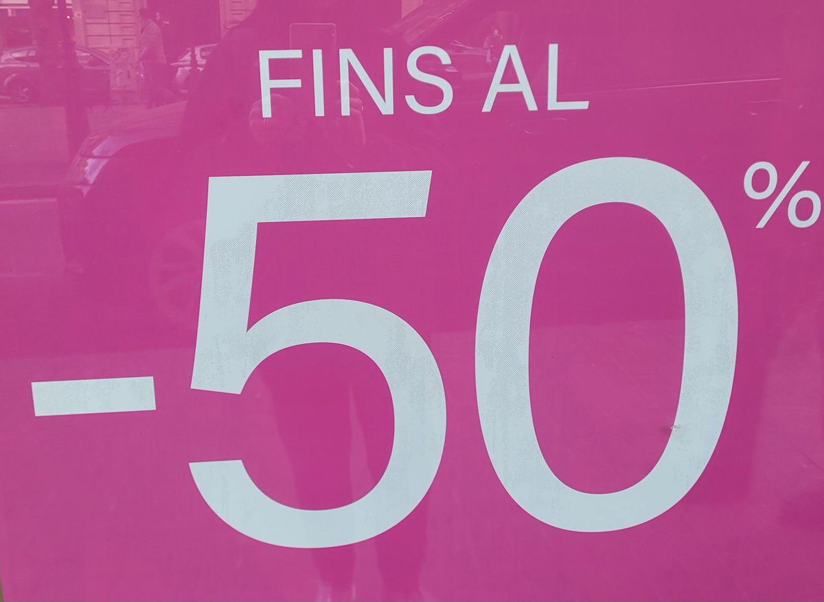 cuidadors's tweet photo. #BonaGent! Saveu d'algun comerç q tingui #ajuts #dependència? Seguint amb #campanyahumanitària hem vist #comerços q han de liquidar, d'altres ens posen #facilitats x #malgastar, hem seguit veient #pobresa, ens ajudeu? És #URGENT! #Twitter fes màgia si us plau! gent #emmalalteix https://t.co/YFfgkBf8uG