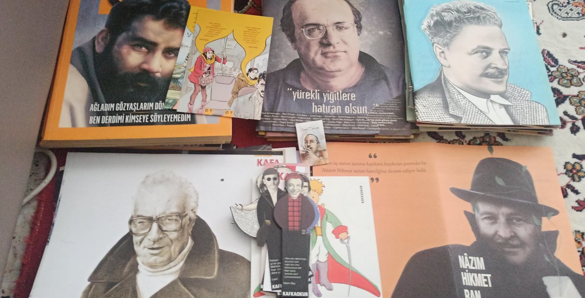 denizcicamp's tweet image. 2016 yılın da aldığım dergilerim,ayraçlarım,posterlerim.Çok malımın kıymetini bilmem.Yani önem vermem.Ama bunlara gözüm gibi bakıyorum. #ot #Kafkaokur #kafa