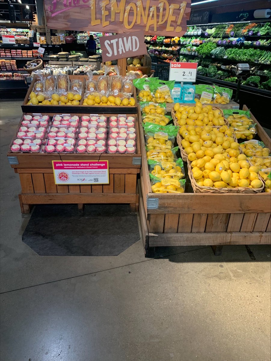 plsc_bcrf's tweet photo. Shoutout to our fantastic partners at @GiantEagle! 🌟🛒

During October, they created eye-catching in-store displays to help spread awareness for the PLSC and @bcrfcure. 🙌 

#breastcancerawareness #betheend #partnerships https://t.co/DR8lusn8xP