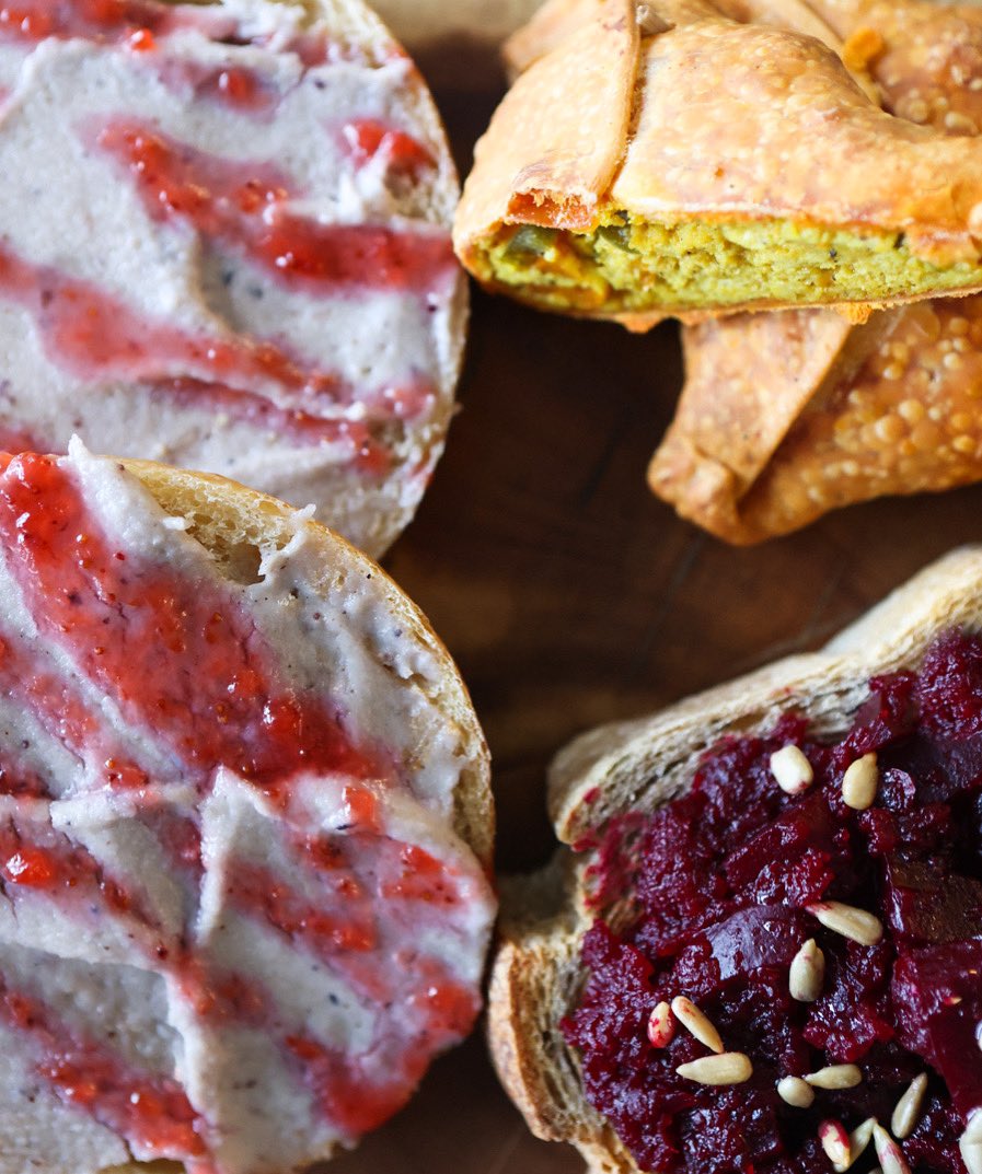 TipicoCoffee's tweet photo. Att foodies!!! We’re rolling out some brand new vegan options in January 🌱❤️

Vegan Breakfast Empanadas🥟
Blueberry Cashew Cream Cheese🥯 
Gochujang Beet Toast with Sunflower Seeds 🌻

Head to our insta to see a more detailed description. https://t.co/Oqvm4LE7kv