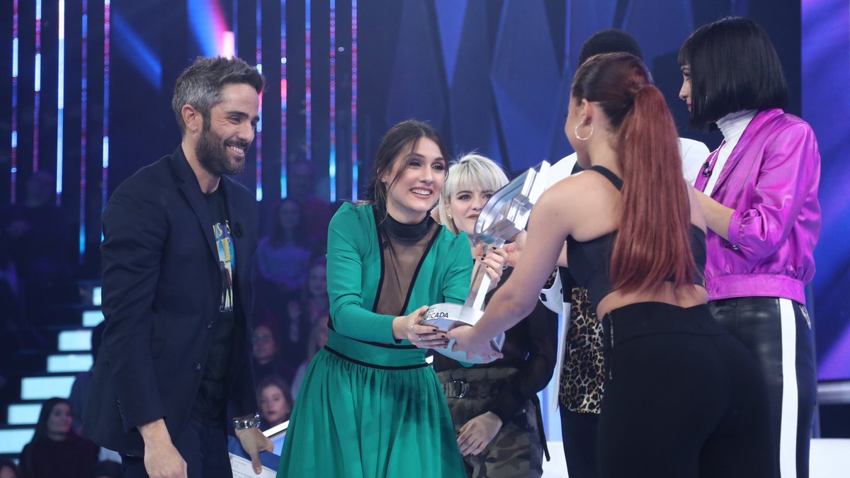 ¿Os acordáis de “El Sabelazo”?

De empezar el concurso nominada a ser favorita una gala, salvarse de tres nominaciones, echar al favorito de muchos, quedar 4ª y ser la reina de las grupales.

Todo esto mientras le daban canciones de Luis Fonsi.

Vaya leyenda. #OTDirecto4E