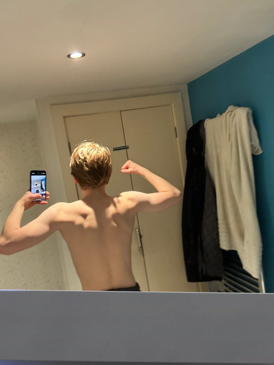 Hennessey tweet media