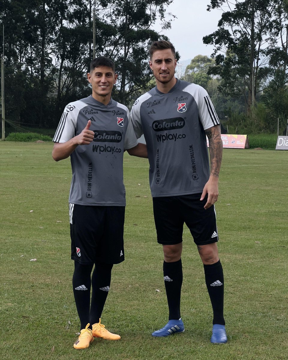 InMedellinVAVEL's tweet photo. Inició la pretemporada del @DIM_Oficial ❤️💙

José Aja y Pablo Lima, las dos primeras caras nuevas del plantel. https://t.co/DyNPXfUUsp