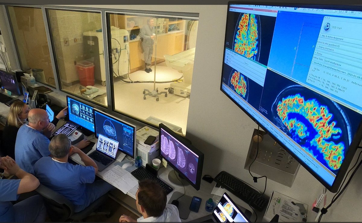 WVUFoundation's tweet photo. A potential advancement in the treatment of Alzheimer’s disease was announced by researchers at @WVURNI. 👏

“We are hopeful the work we are doing may lead to improvements in outcome for many other patients and their families coping with Alzheimer’s.”

➡️ https://t.co/SKsw2rtvLP https://t.co/1klpsNcbRY
