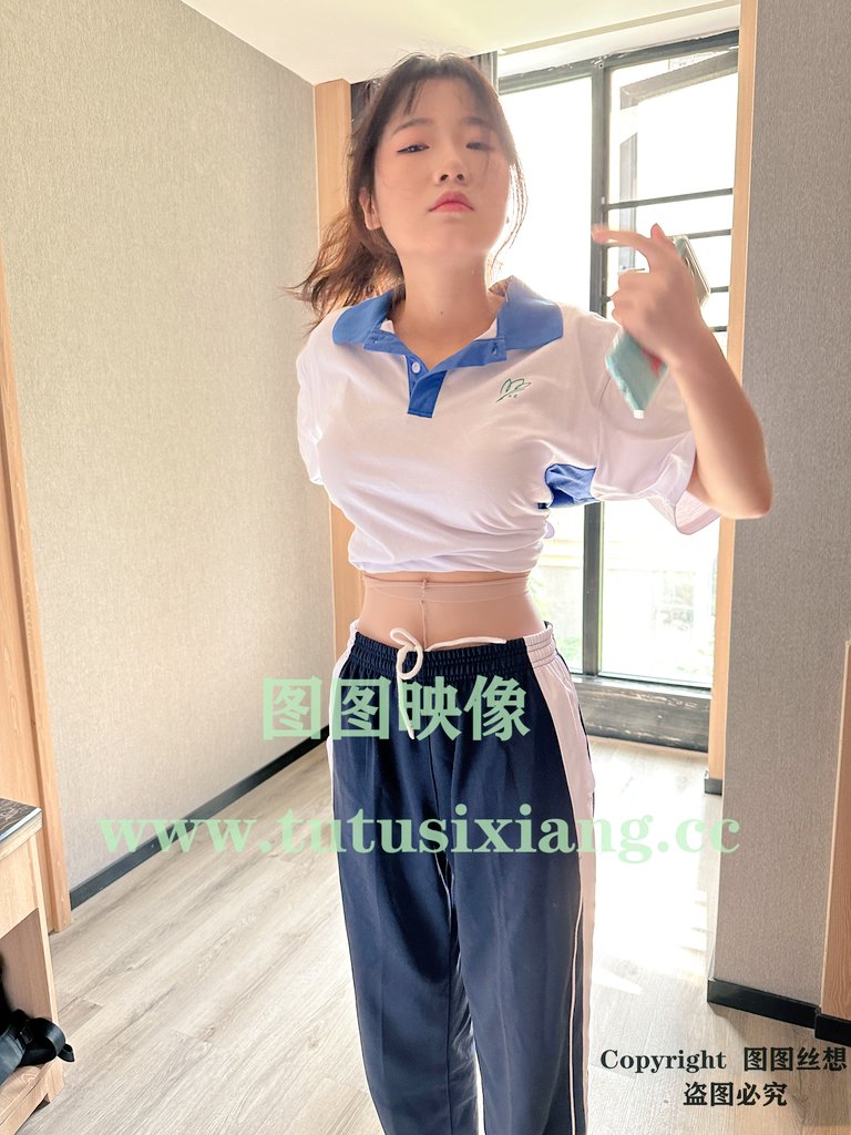 Mengsinvshen's tweet photo. 上新作品  深圳校服 ➕ JK小太妹  嫩足肉丝 呈现最美玉足 #丝袜臭脚 #丝袜美脚  #反差婊 #足控  #大学生 #玉足
先行版直达链接:https://t.co/OcdaxwKQxt
完整版直达链接:https://t.co/kDp7qIRAUU https://t.co/AyRoJA2ec0
