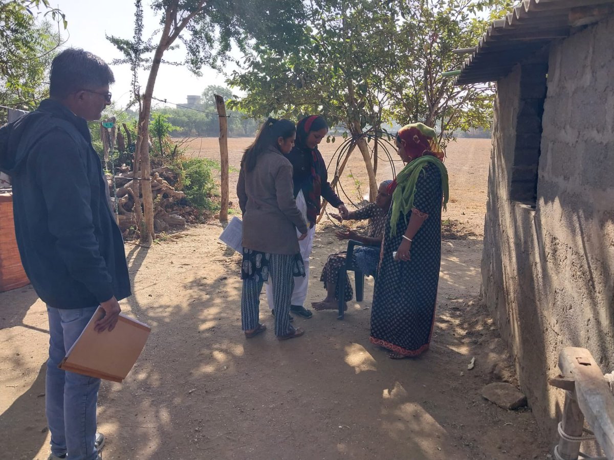 ayushman arogya mandir merau tweet media