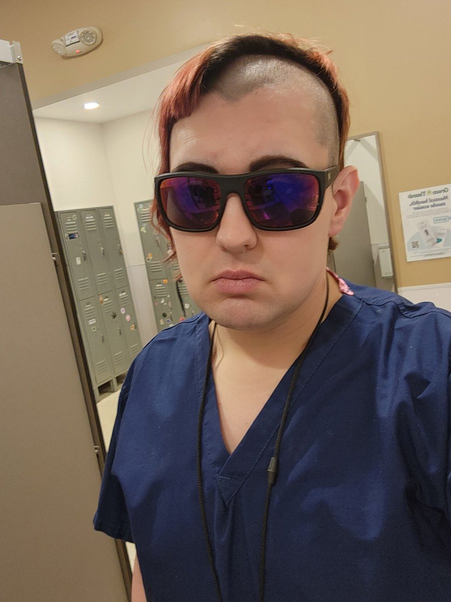 charscottpatrol's tweet photo. Idk what this look is https://t.co/pUFEl5bqlo