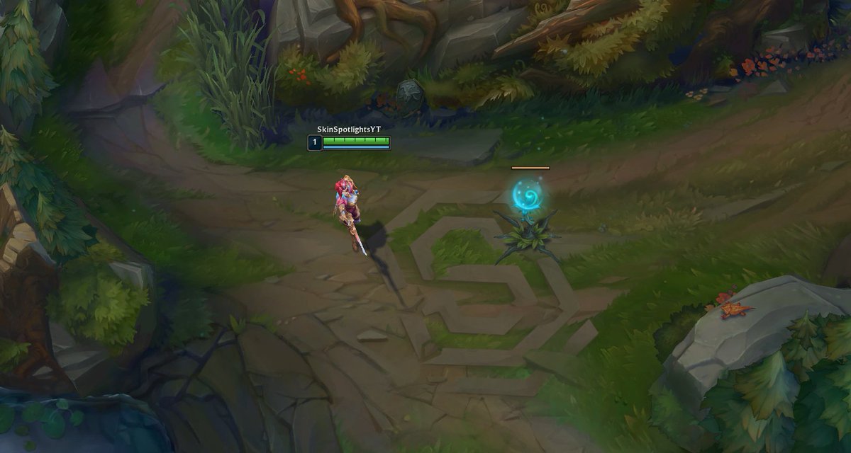 SkinSpotlights's tweet photo. Oh.... Riot changed plant spawn locations and now I'm getting trolled https://t.co/3VItnLGVg8