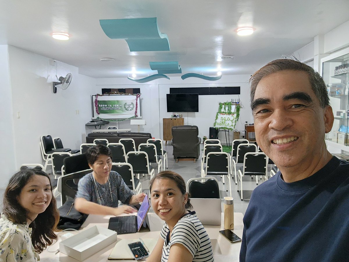 bongvlaurel's tweet image. CARAGA Livelihood Program Tour...
Message lang mga friends and relatives dyan para masama namin sa mga dadaanan...

Proverbs 16:3 NIV
“Commit to the LORD whatever you do, and your plans will succeed.”

#MindsAtWork 
#BusinessAsMission
#OurBusinessIsOurWorship
#Livelihood
#Coop