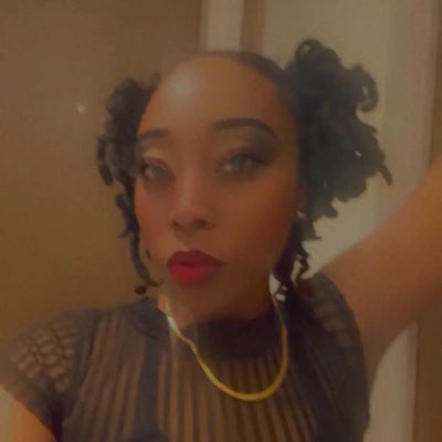 VermalClark's tweet photo. #NewProfilePic https://t.co/AGhMurEloY