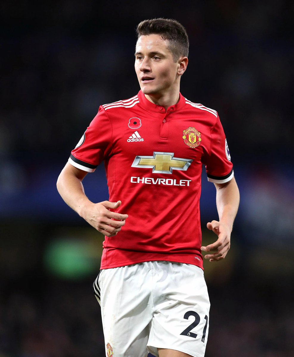 UnitedRedscom's tweet photo. You have to bring ONE player back into the current team... Who are you choosing? 👇 #MUFC https://t.co/NsHu7lX4o0
