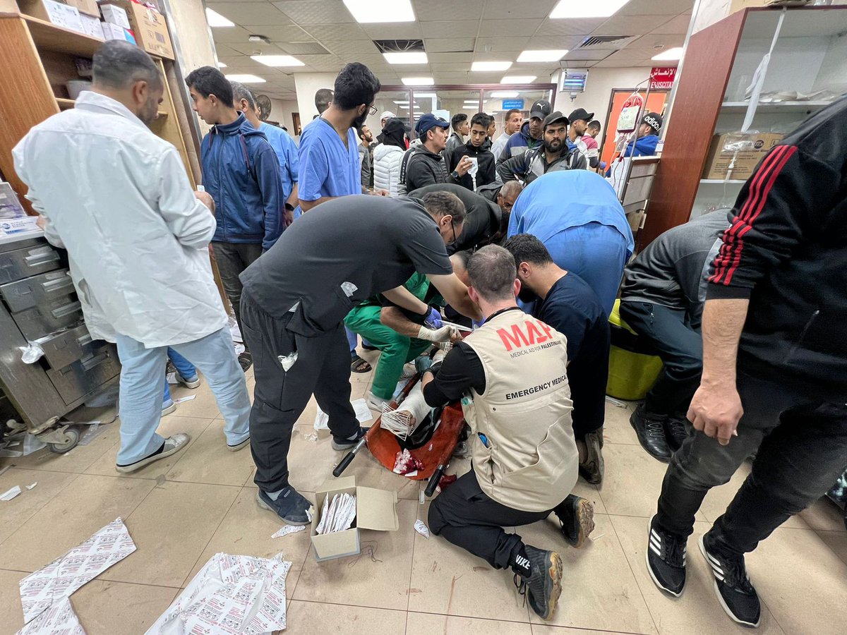 MedicalAidPal's tweet photo. MAP and @RESCUEorg have deployed our first Emergency Medical Team (EMT) of medical experts to Gaza to help local doctors treat Palestinian civilians wounded by Israel's bombardment. 

Your support has been vital in helping make this possible. 

Read more→ https://t.co/3TBhg9XphG https://t.co/kBu8wZsObO
