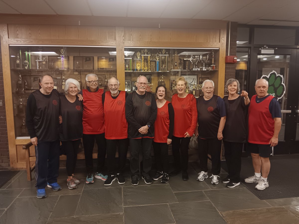 Ten members of the Founders Hall Seniors on the Ball Basketball team recently played an exhibition game at halftime of the Ridgefield High School varsity basketball game. Part of a group of members aged in their 70s-80s, these men and women are an inspiration!