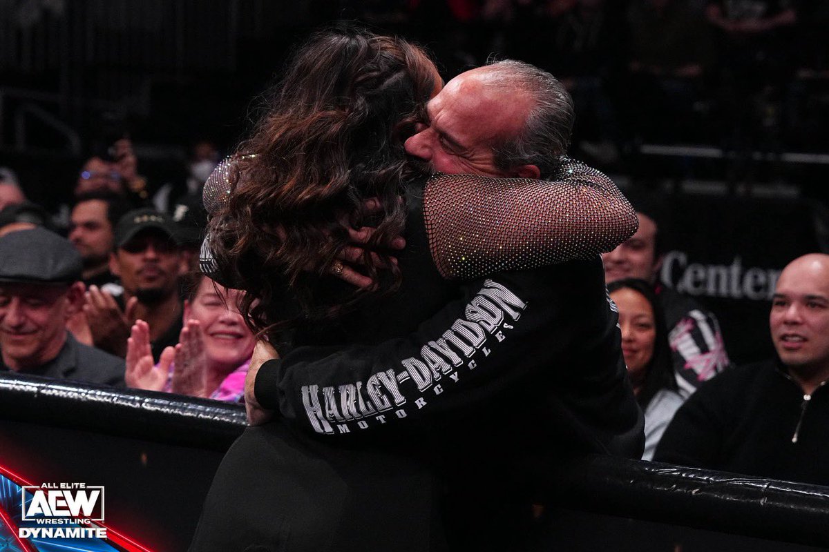 Home is where my heart is ❤️ 

My debut, my hometown, my husband, my parents. 

I haven’t stopped crying. I think I’ll live on cloud 9 forever ❤️