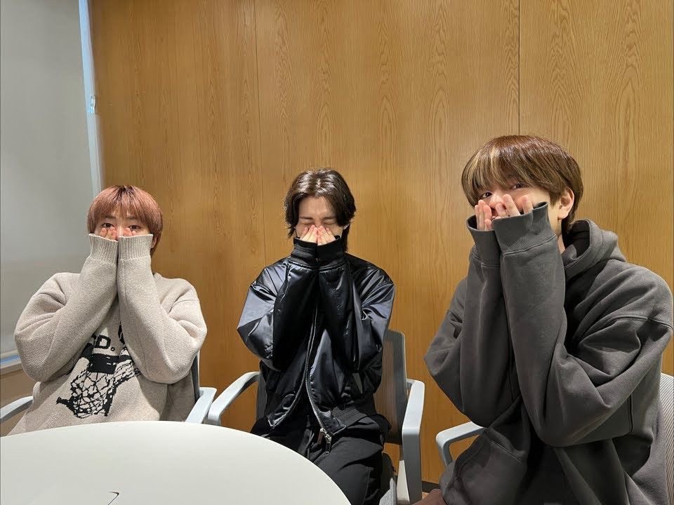 lixthinking's tweet photo. the infamous bokseungah live is a year old tmrw 💔 https://t.co/vNEF3HI6XS
